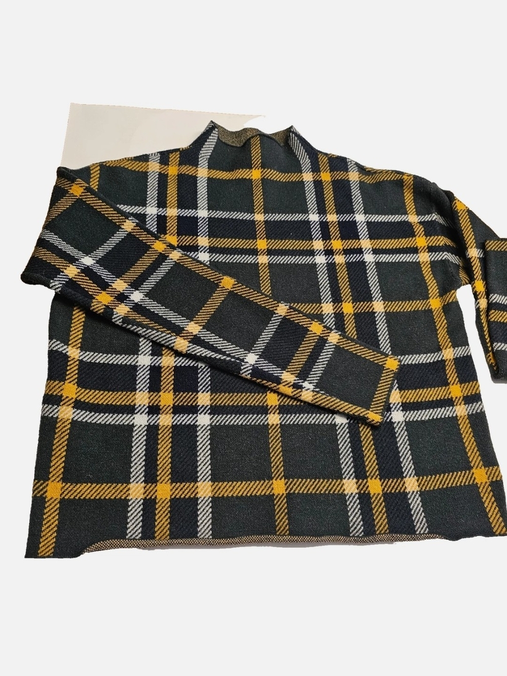 Tahari Sweater Blue Green Gold Plaid Womens Size Medium